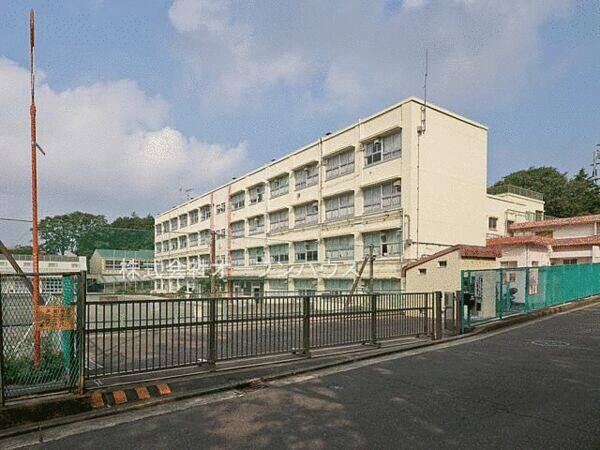 横浜市立長津田小学校