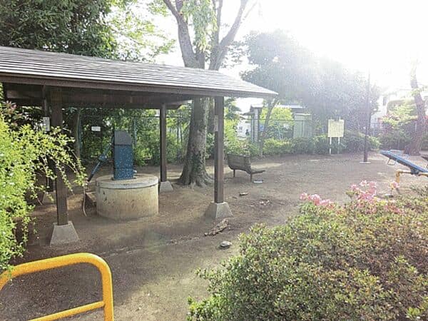 富士本９０度公園まで約761m