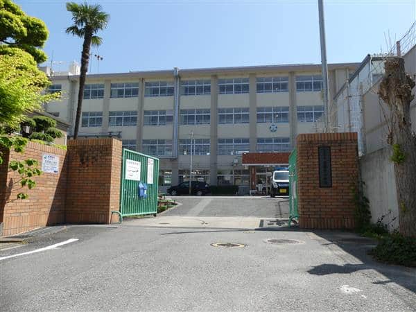 福岡市立西高宮小学校