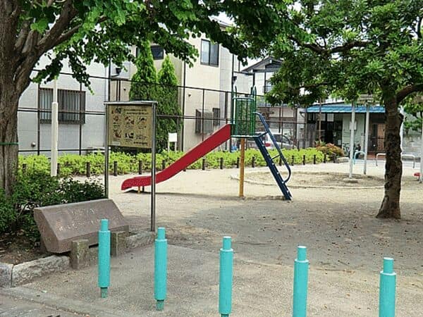 南大泉四丁目児童遊園まで約693m