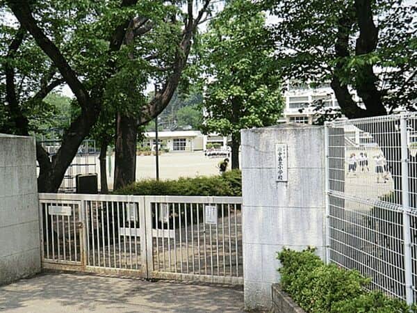 府中市立府中第三小学校