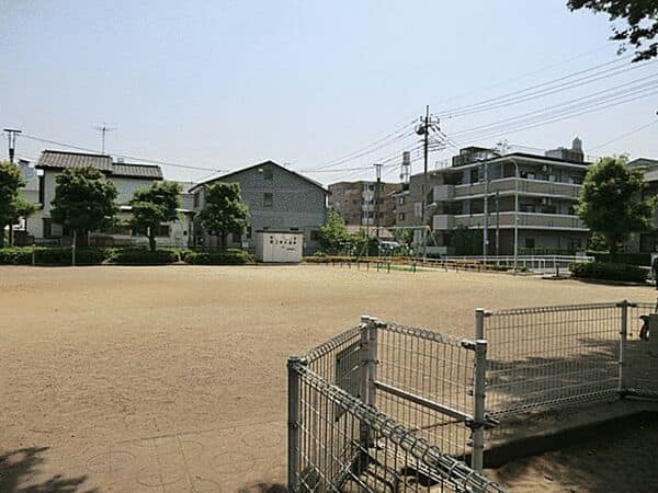 青木２丁目第３公園まで約601m
