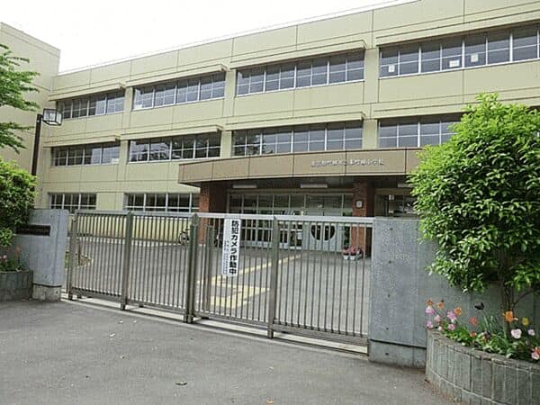 町田市立本町田小学校