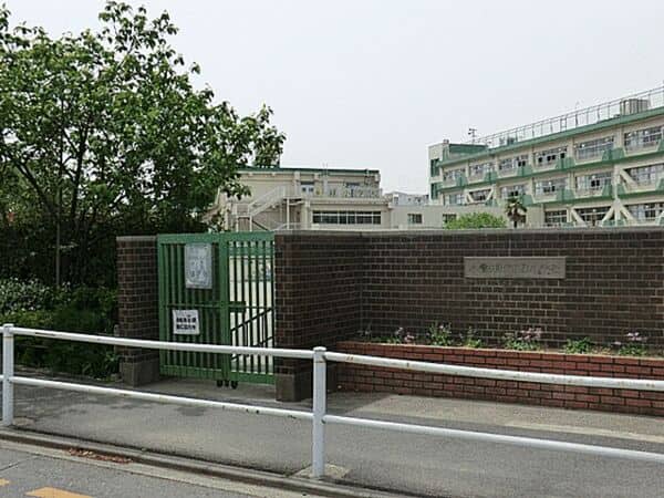 小金井市立緑小学校