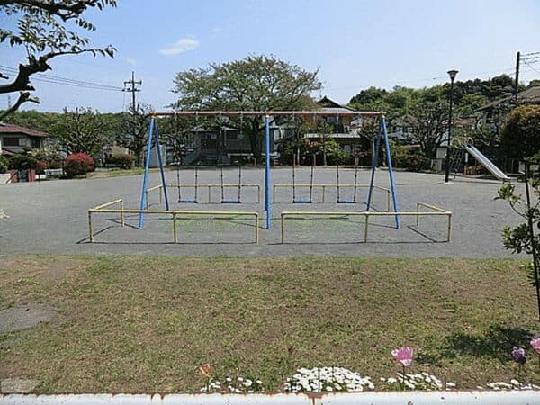 上倉田第三公園まで約340m