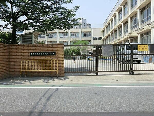 葛飾区立川端小学校