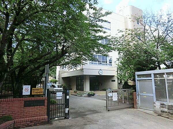 川崎市立長沢小学校
