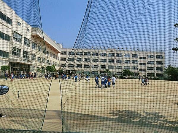 足立区立栗原北小学校