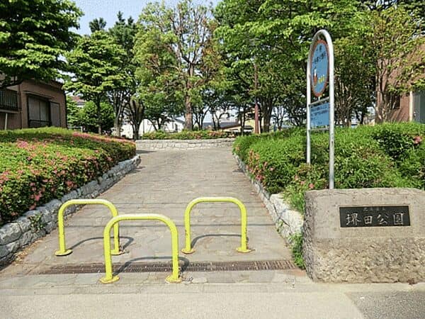 堺田公園まで約722m