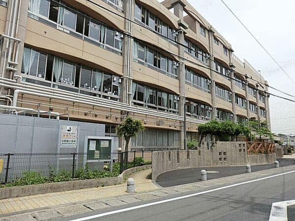 川崎市立中野島小学校