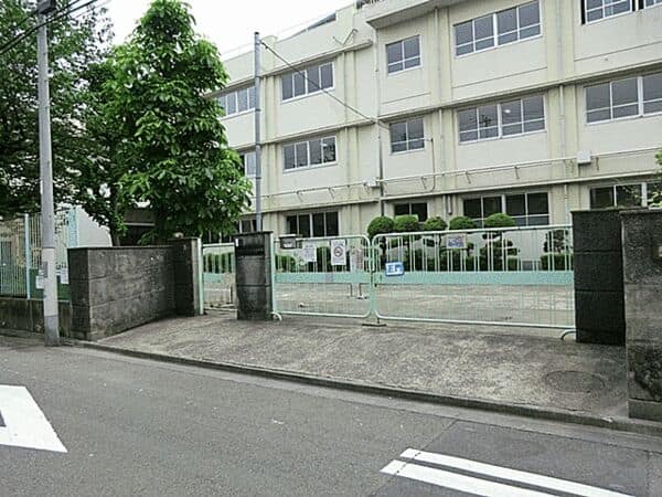 川崎市立向小学校