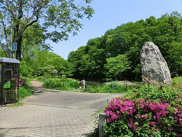 桜台公園まで約855m