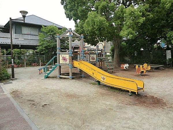 東小岩かぶとむし公園まで約767m