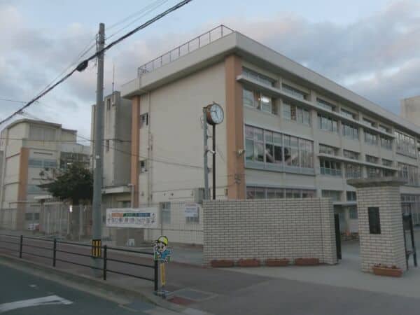 福岡市立板付小学校