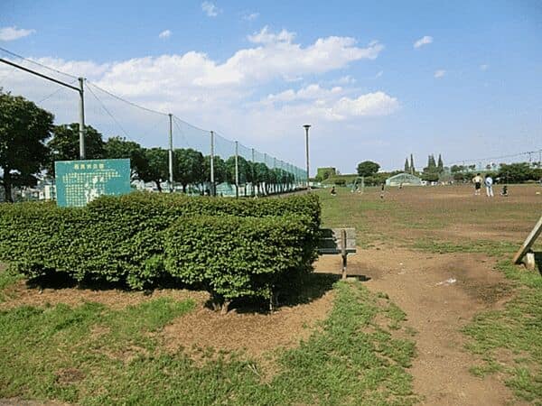 西長沢公園まで約1213m