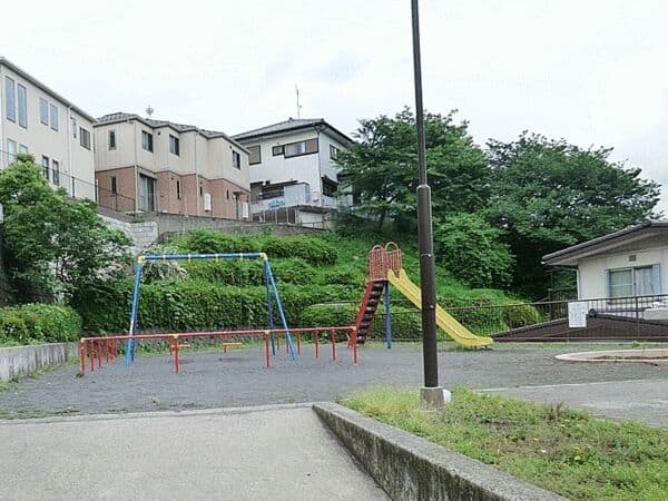 鴨居第三公園まで約1193m