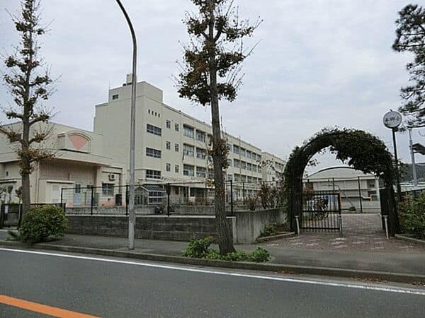 横浜市立本郷小学校