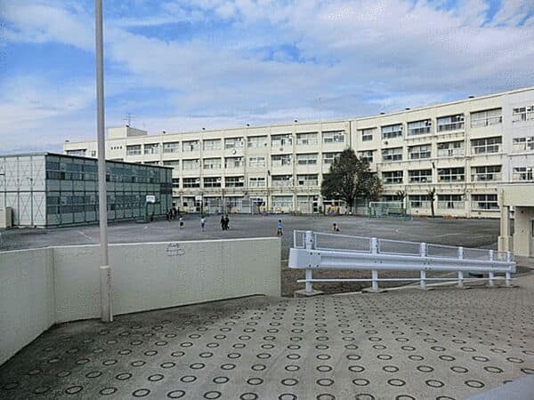 横浜市立本宿小学校
