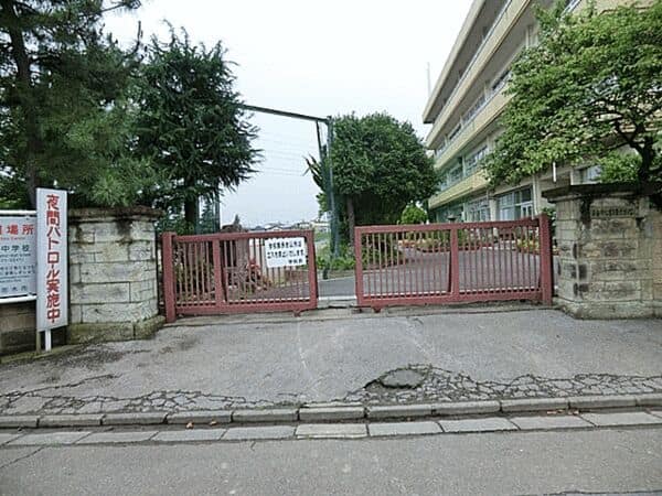 志木市立宗岡中学校