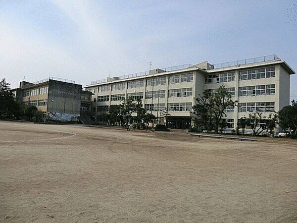鎌ケ谷市立中部小学校