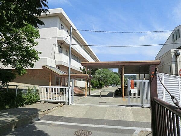 鎌倉市立深沢小学校
