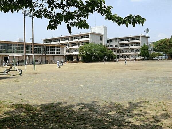 鎌倉市立関谷小学校