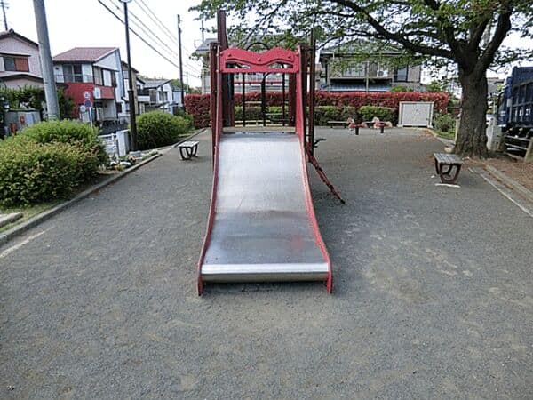 舞岡第三公園まで約471m