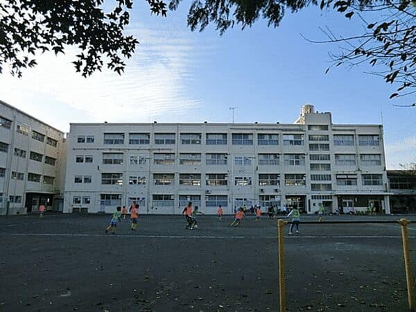 横浜市立深谷小学校