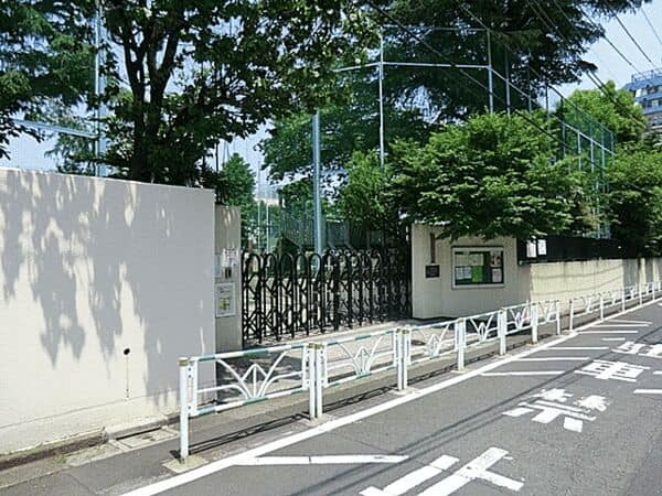 渋谷区立猿楽小学校