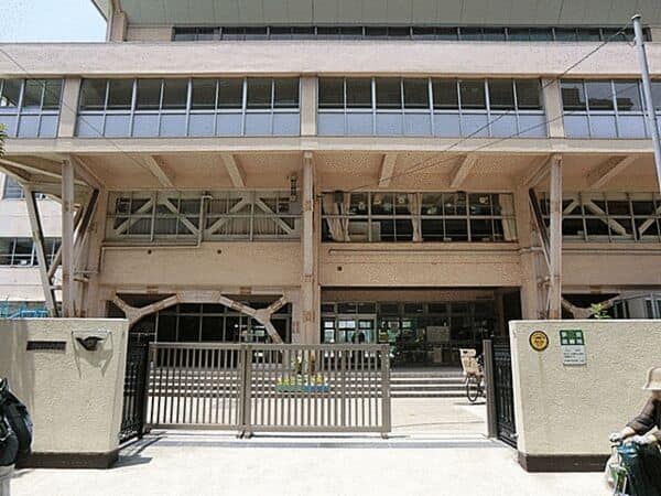 大田区立中萩中小学校