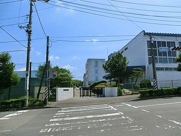 藤沢市立駒寄小学校