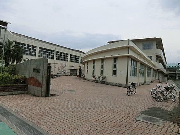 藤沢市立高砂小学校