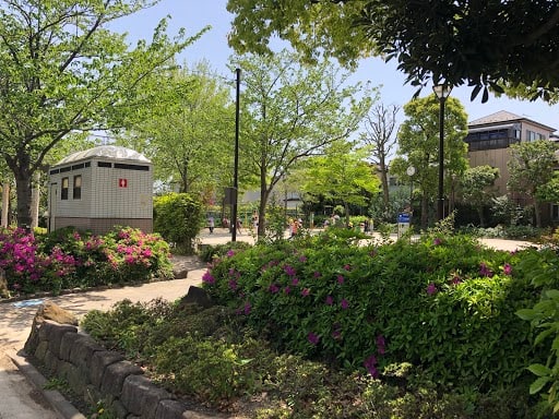 大杉三丁目児童遊園まで約807m