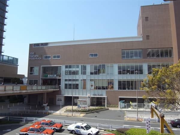 JR「東神奈川」駅まで約1040m