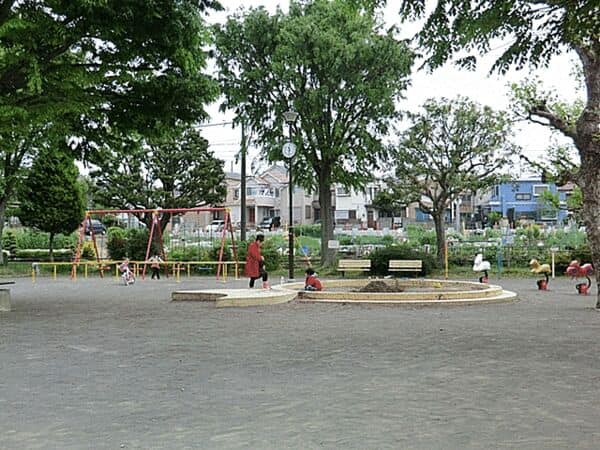 橋戸北公園まで約580m