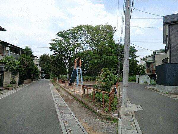 蓮沼公園まで約604m