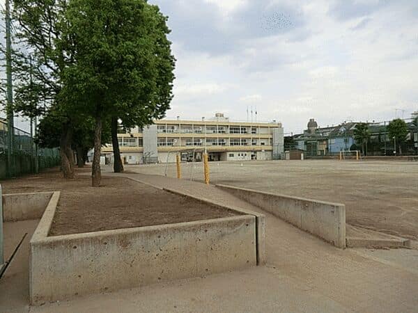 新座市立東野小学校