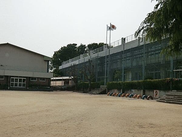 新座市立片山小学校