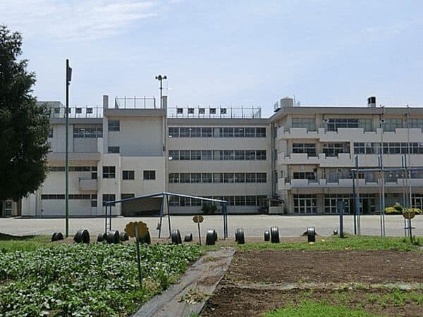東久留米市立神宝小学校