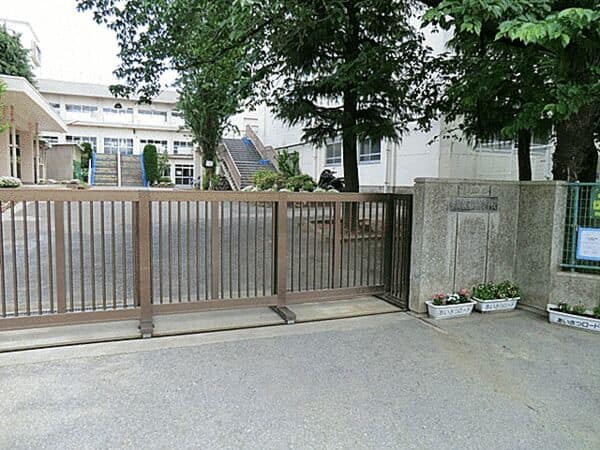 市川市立鶴指小学校