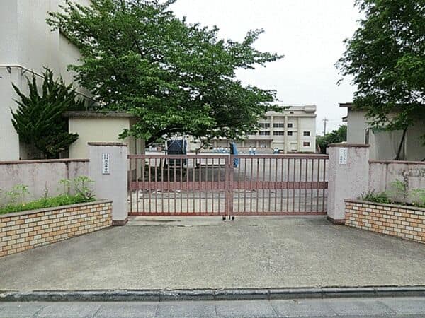 足立区立渕江中学校