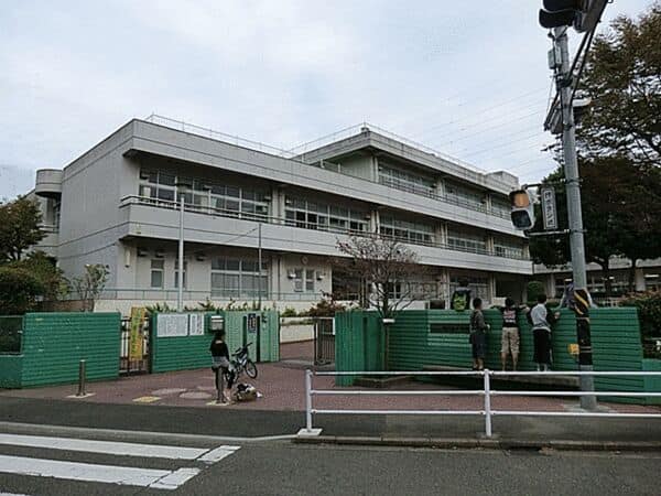 横浜市立阿久和小学校