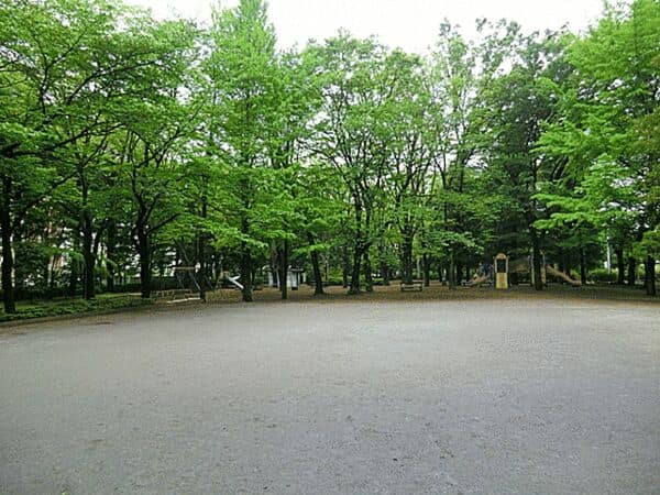 赤塚新町公園まで約1444m