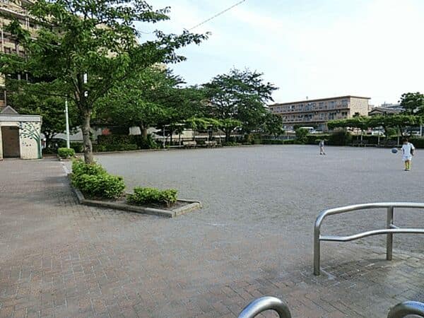 南の風公園まで約720m