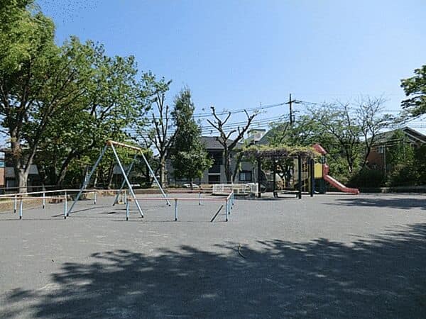 港南台宮田公園まで約1462m