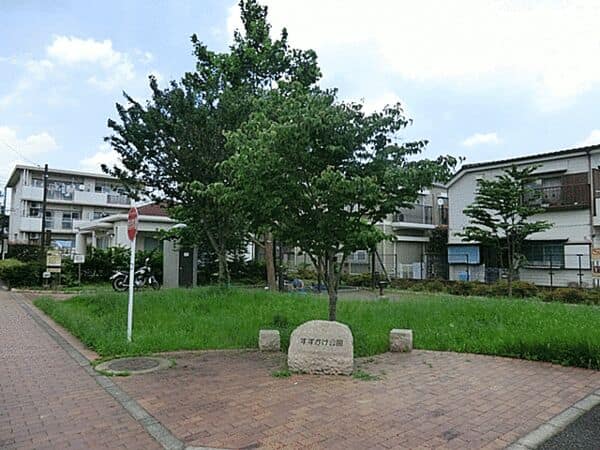 すずかけ公園まで約1282m