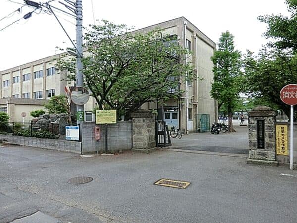 稲城市立稲城第一小学校