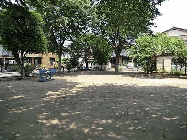 赤塚四丁目公園まで約1196m