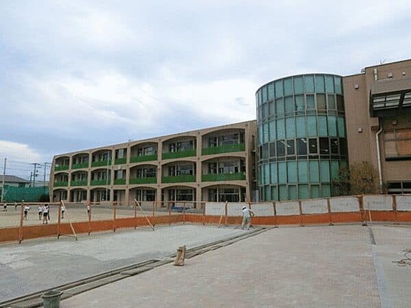 茅ヶ崎市立緑が浜小学校