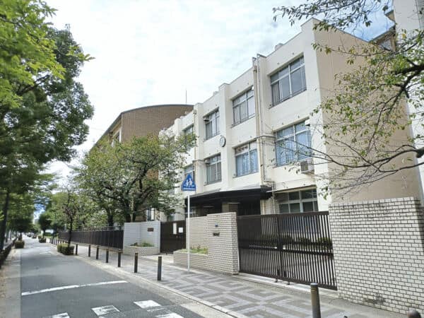 大阪市立旭陽中学校